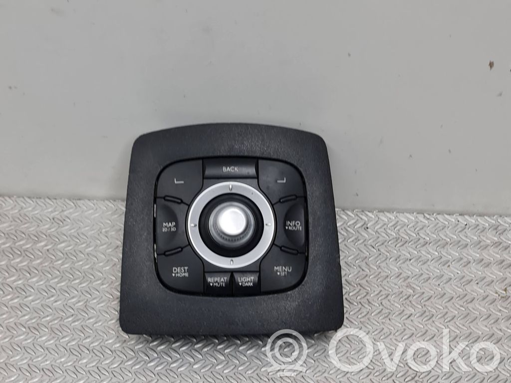 Renault Scenic III -  Grand scenic III Head unit multimedia control 