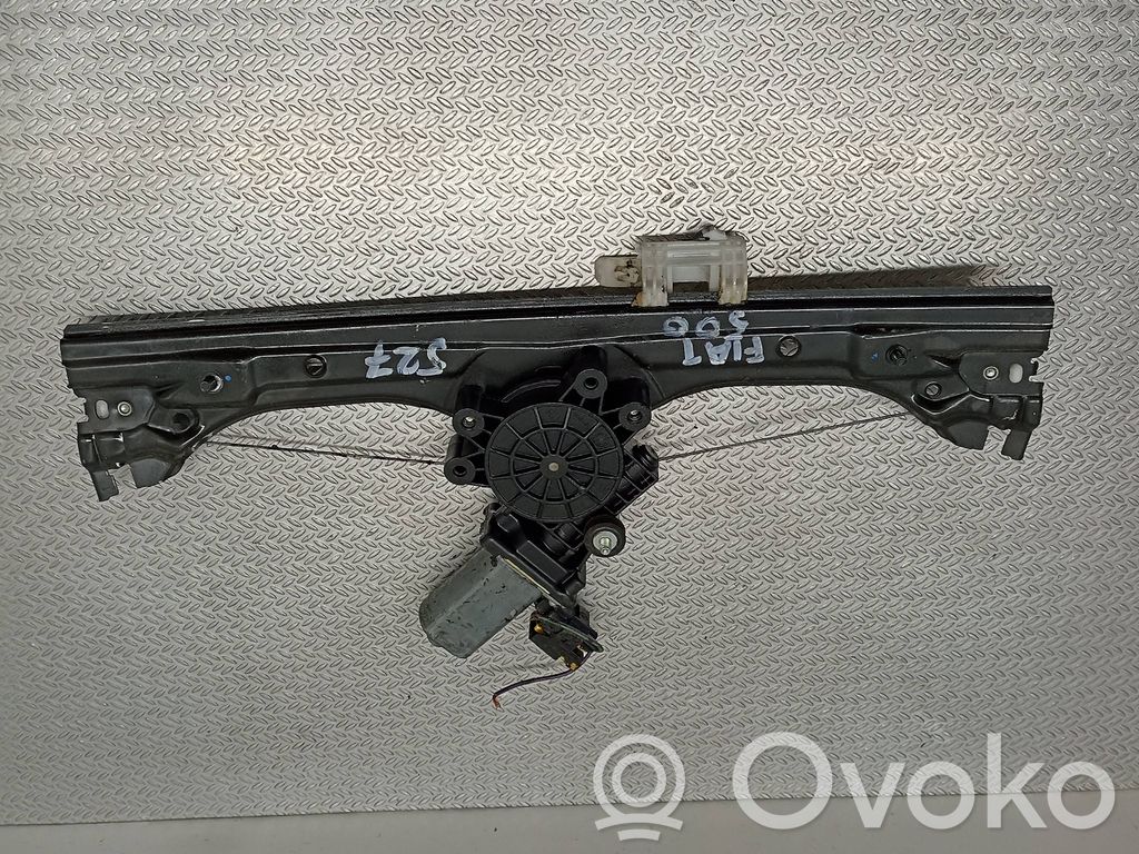Fiat 500E Regulador de puerta delantera con motor 