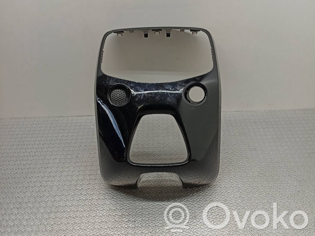 Toyota Aygo AB40 Panneau de garniture console centrale 