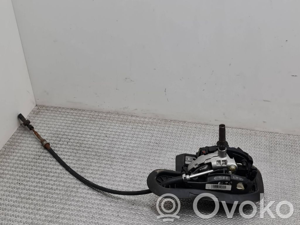 BMW 3 E90 E91 Gear shifter/selector 