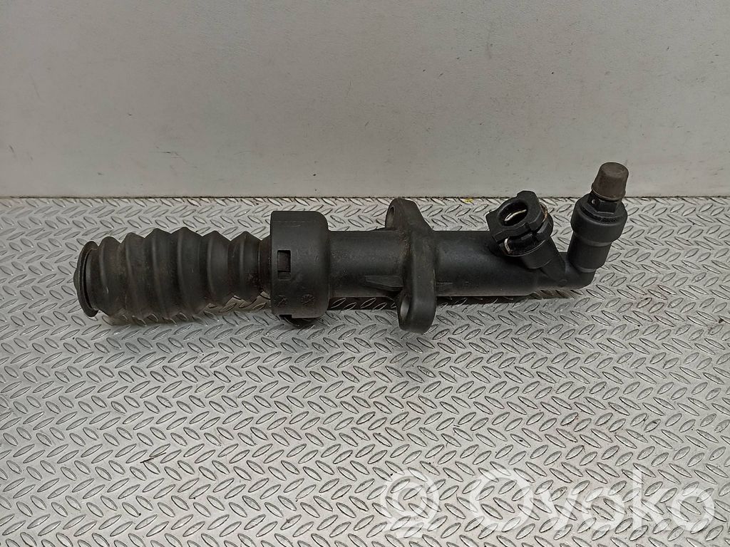 Citroen C5 Kytkimen pääsylinteri 
