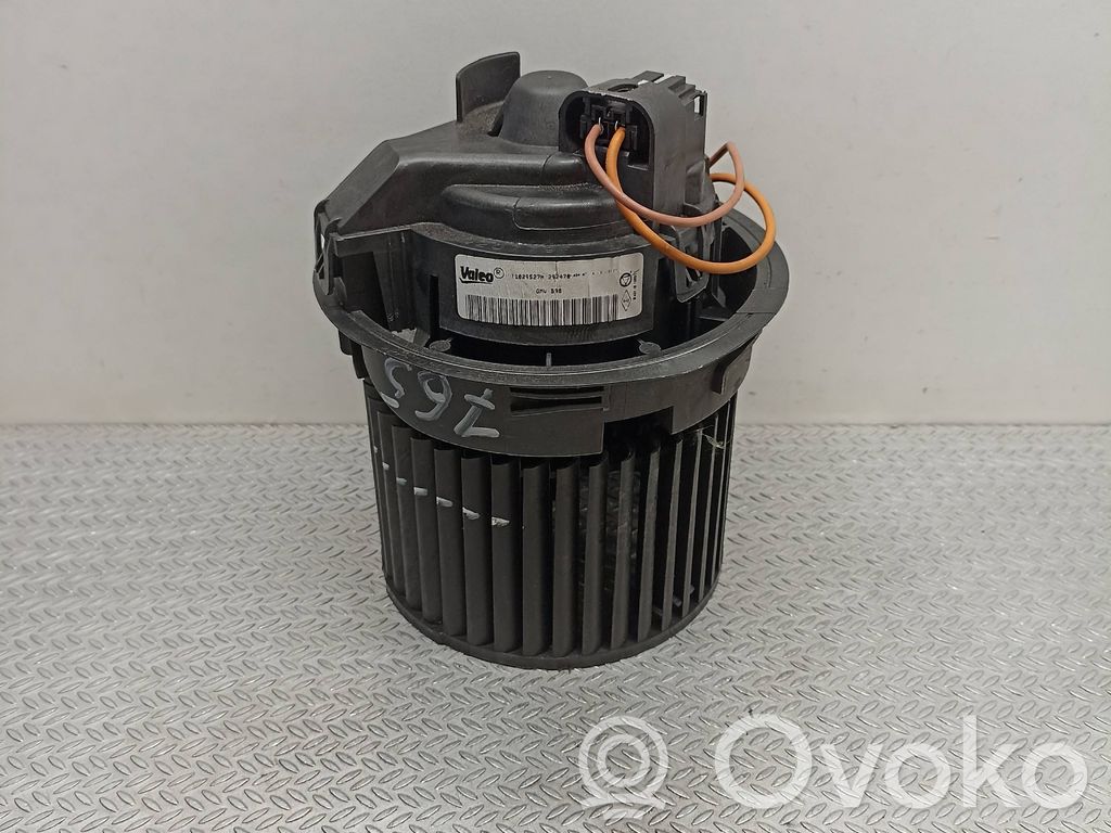 Renault Clio IV Heizungslüfter 