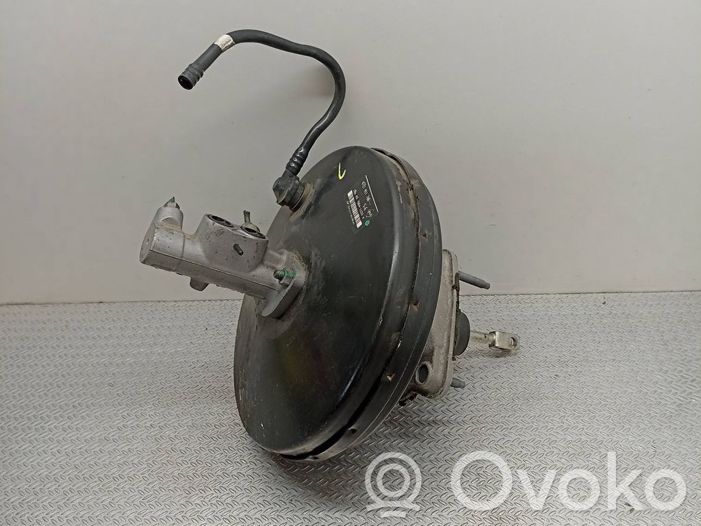 Renault Clio III Brake booster 