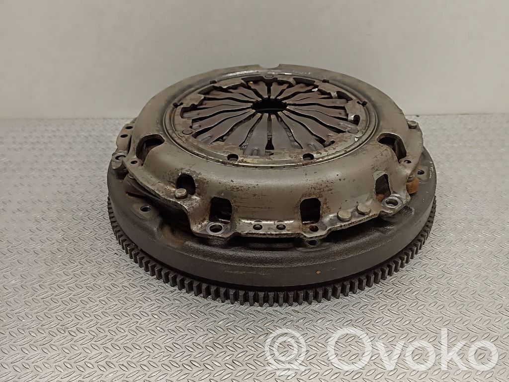 Peugeot 208 I Sankabos komplektas 