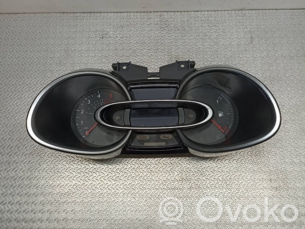 Renault Clio IV Speedometer (instrument cluster) 