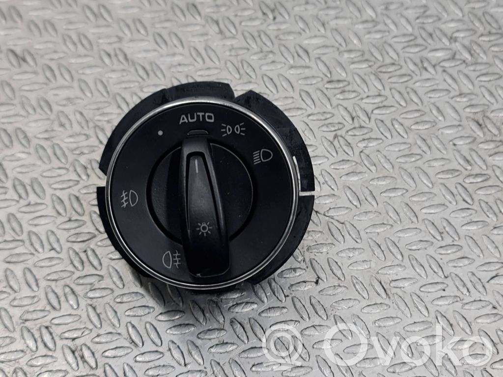 Porsche Cayenne (92A) Light switch 