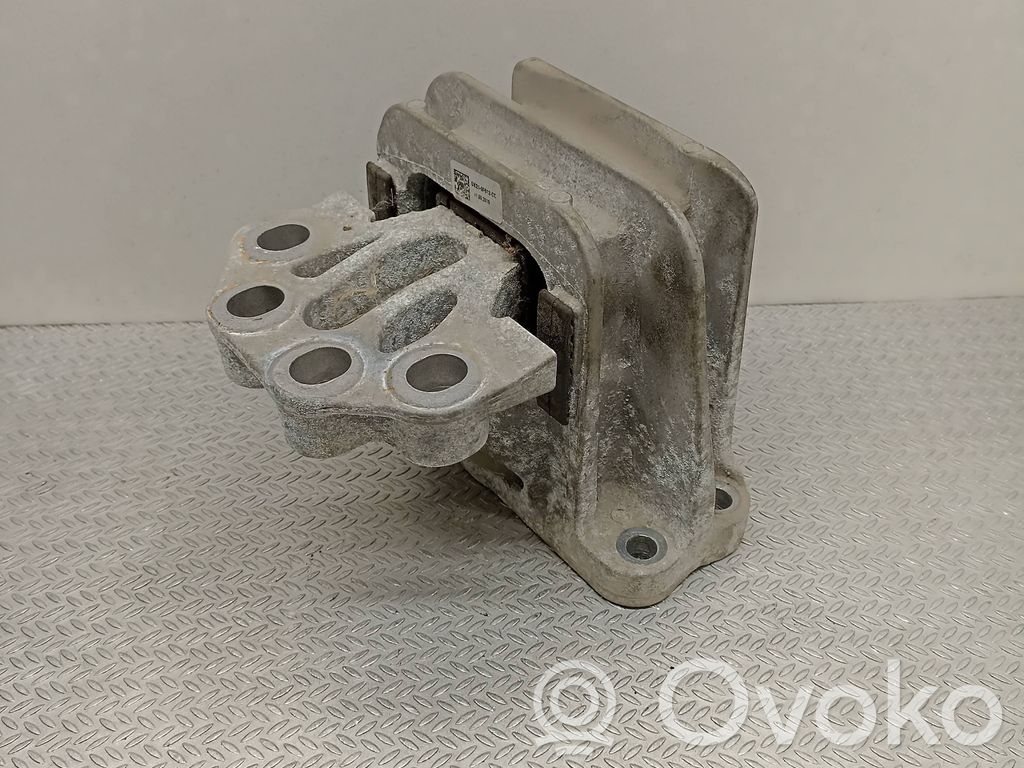 Ford Transit -  Tourneo Connect Engine mount bracket 