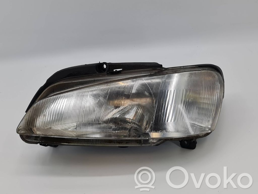 Peugeot 106 Scheinwerfer 
