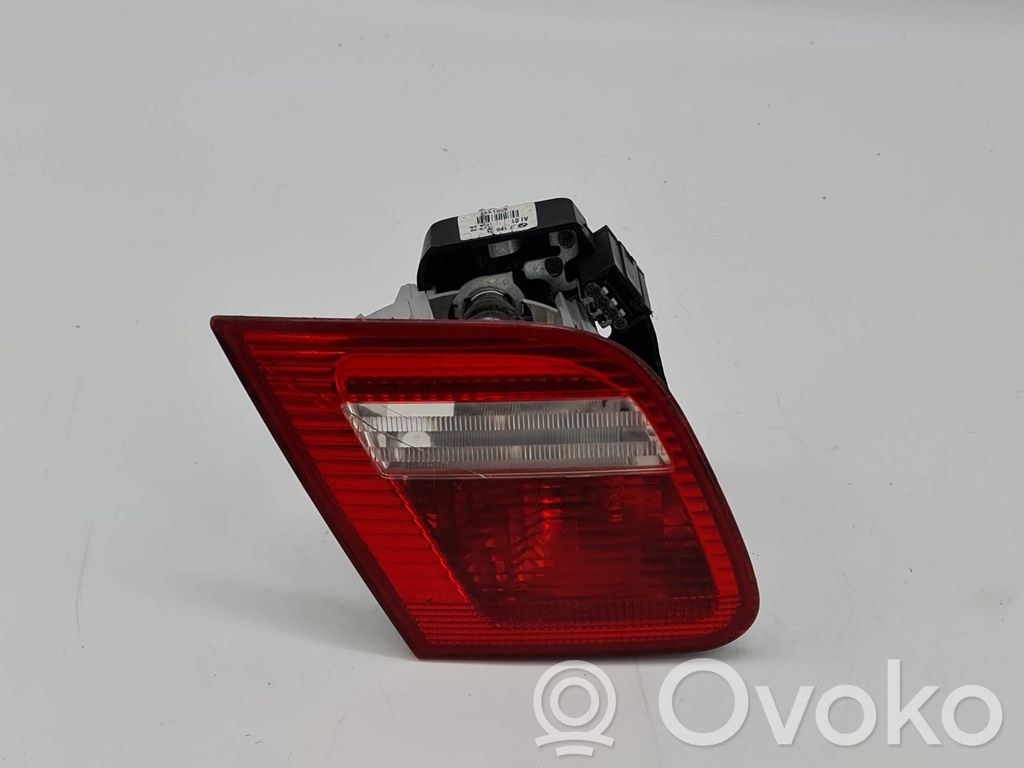 Tailgate rear/tail lights   6920705