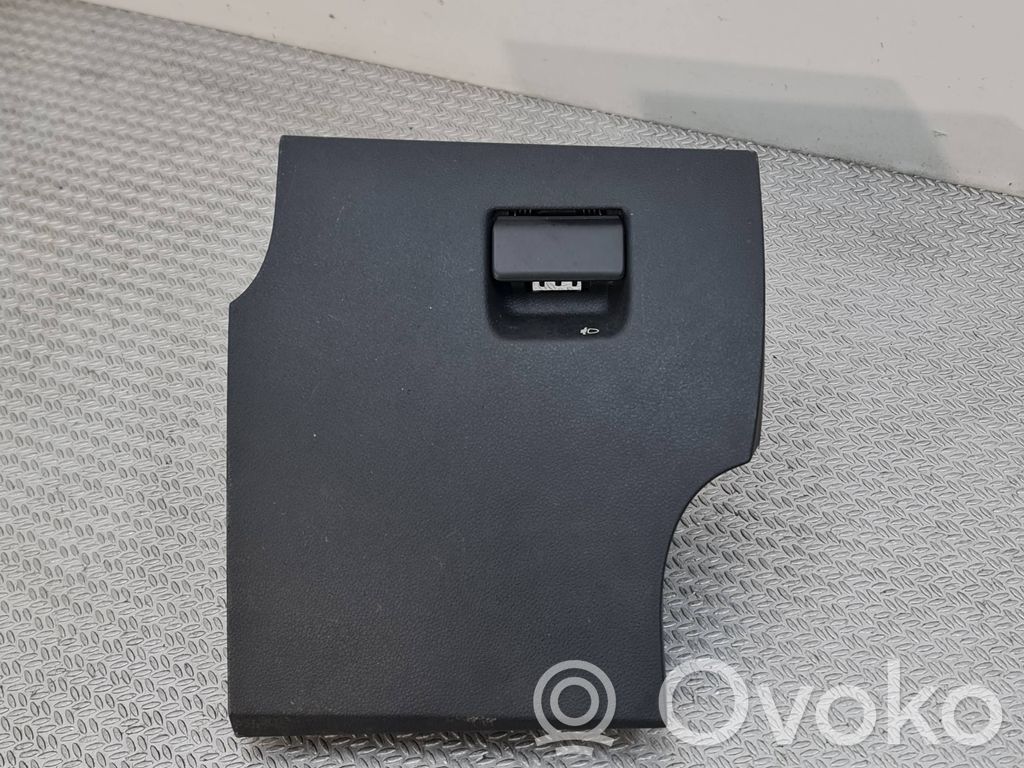 Peugeot 508 Handschuhfach 