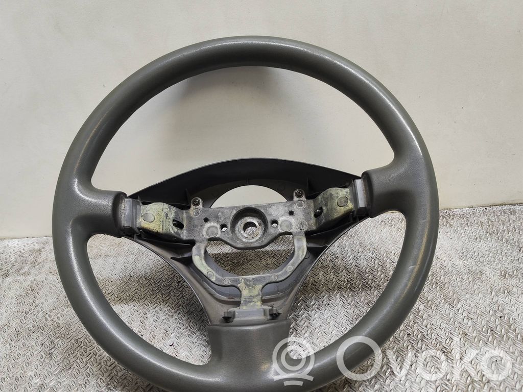 Toyota Yaris Руль 