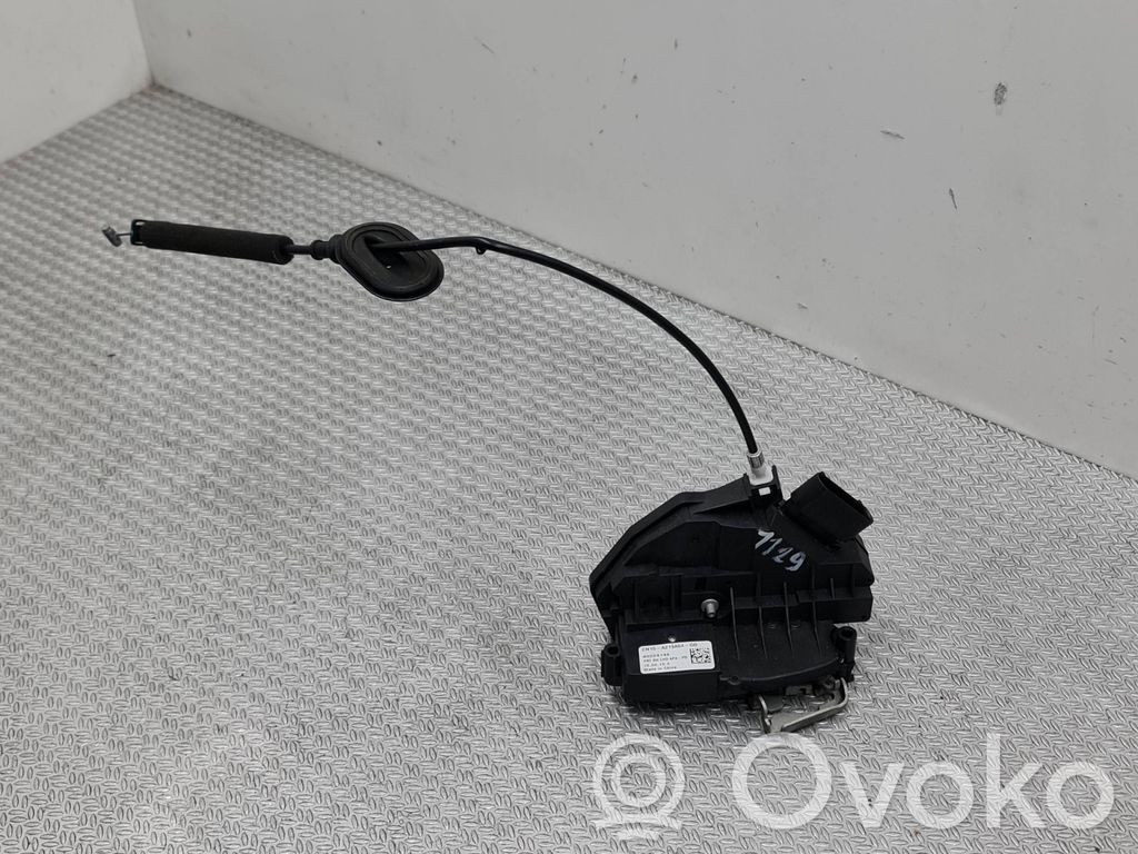 Ford Ecosport Zamek drzwi przednich 