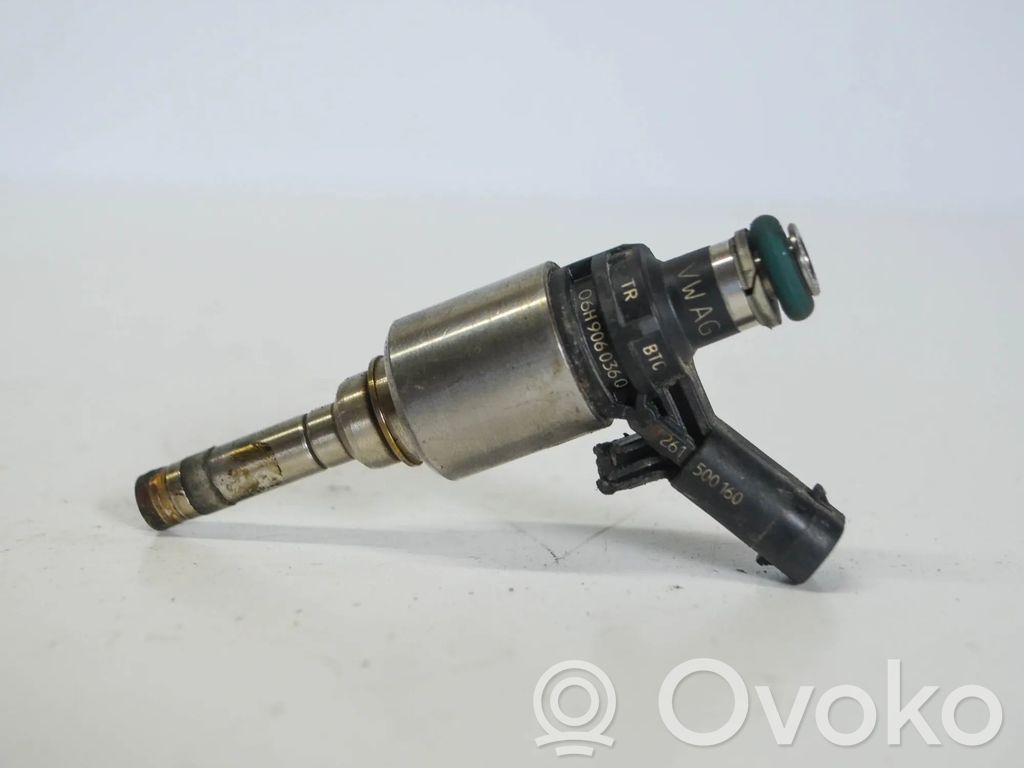 Skoda Octavia Mk2 (1Z) Inyector de combustible 