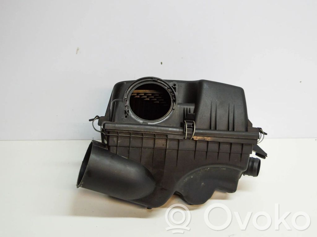 Air filter box   6650675,7795892,6650675,7795892