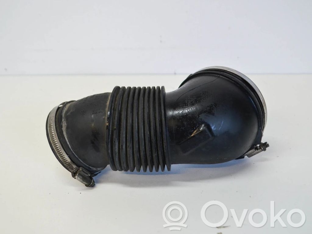 Air intake hose/pipe   7801547,7801547