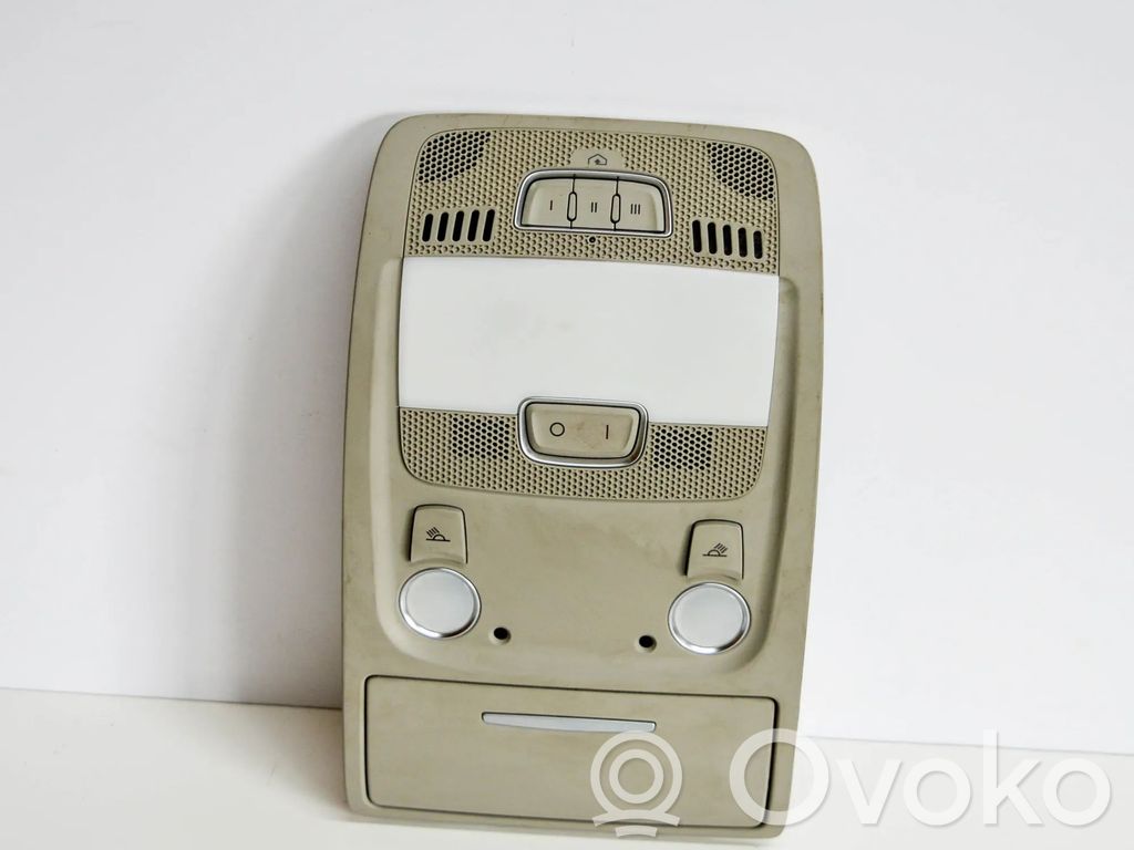Audi A5 8T 8F Luz del asiento delantero 