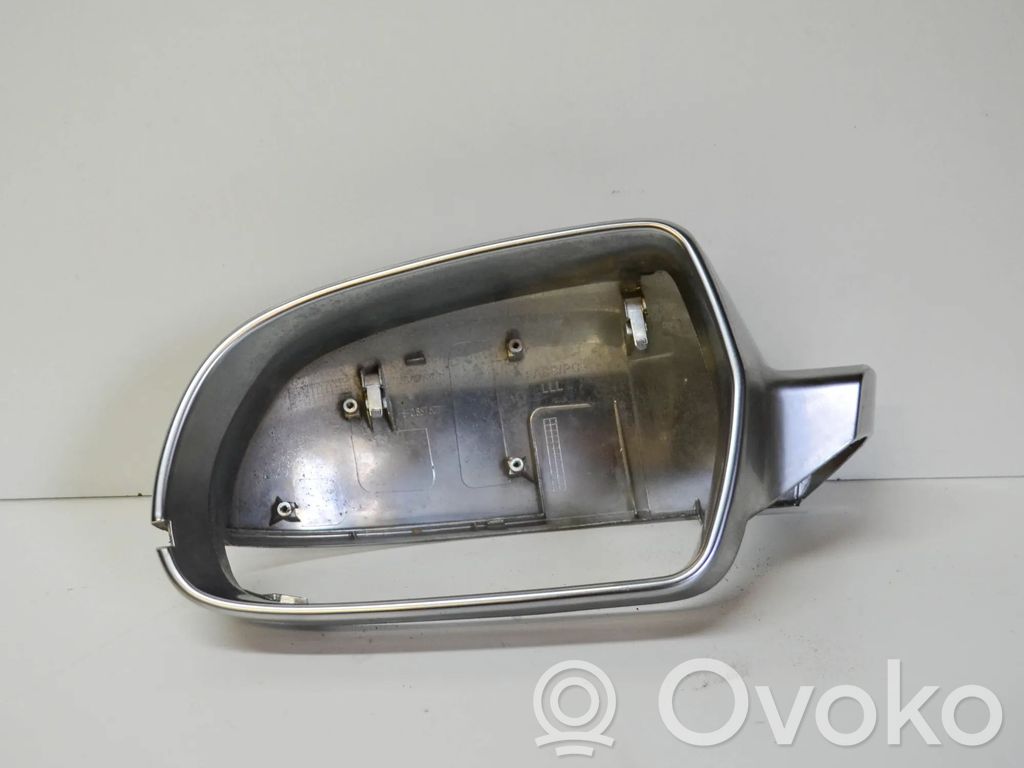 Audi A5 8T 8F Obudowa lusterka zewnętrznego drzwi 