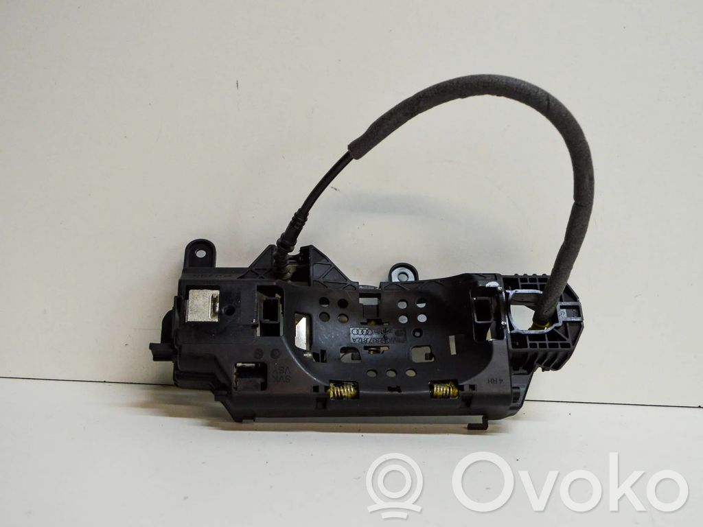 Manecilla interna puerta delantera   8W0837812A,8W0837812A