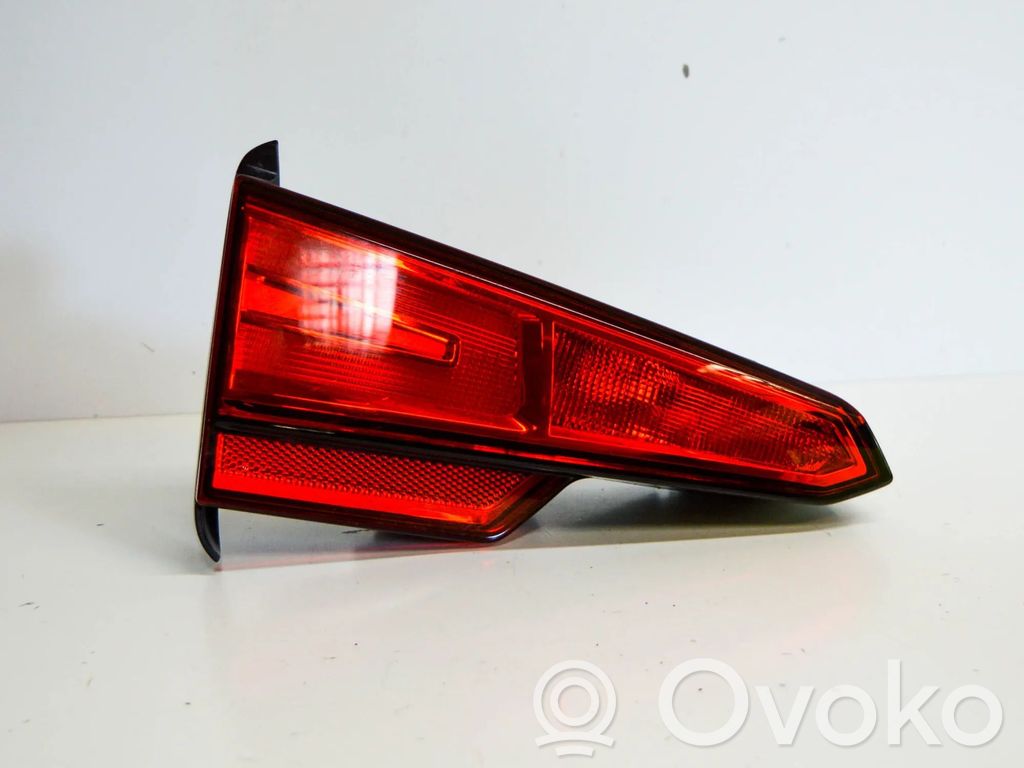 Audi A4 S4 B9 8W Takaluukun takavalot 