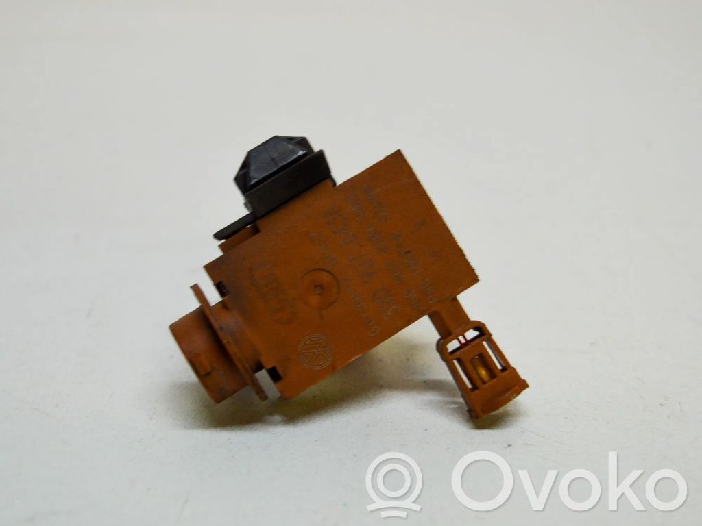 Volkswagen PASSAT B8 Luftgütesensor 