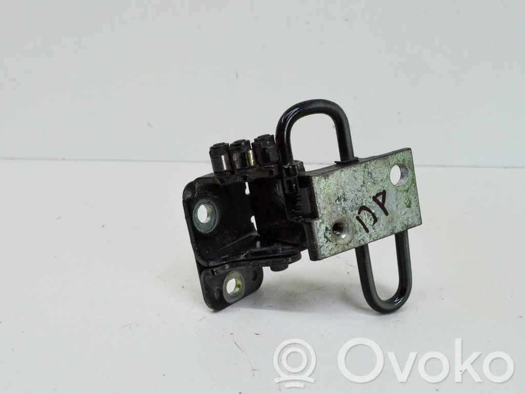 Audi Q7 4L Front door upper hinge 