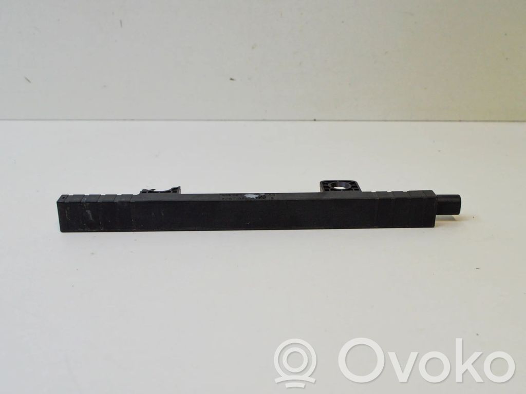 Volkswagen Golf VIII Avaimeton järjestelmäantenni 