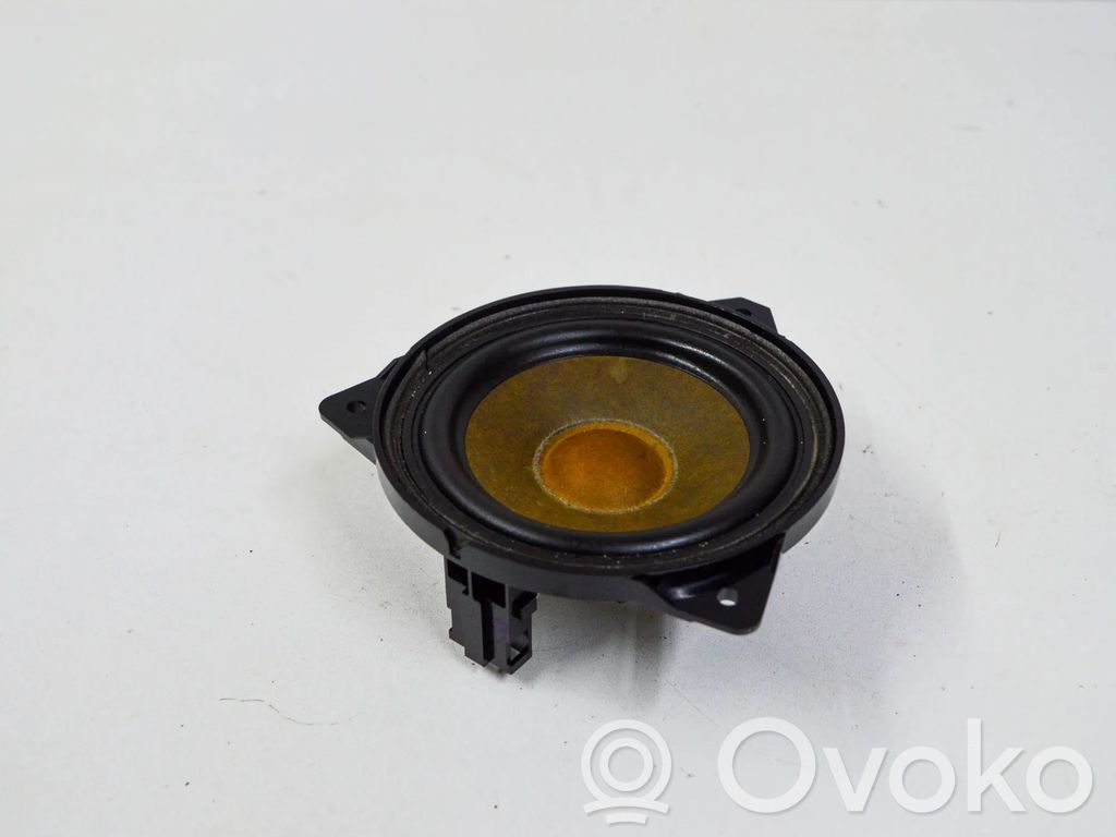 Audi A3 S3 8V Enceinte de porte arrière 