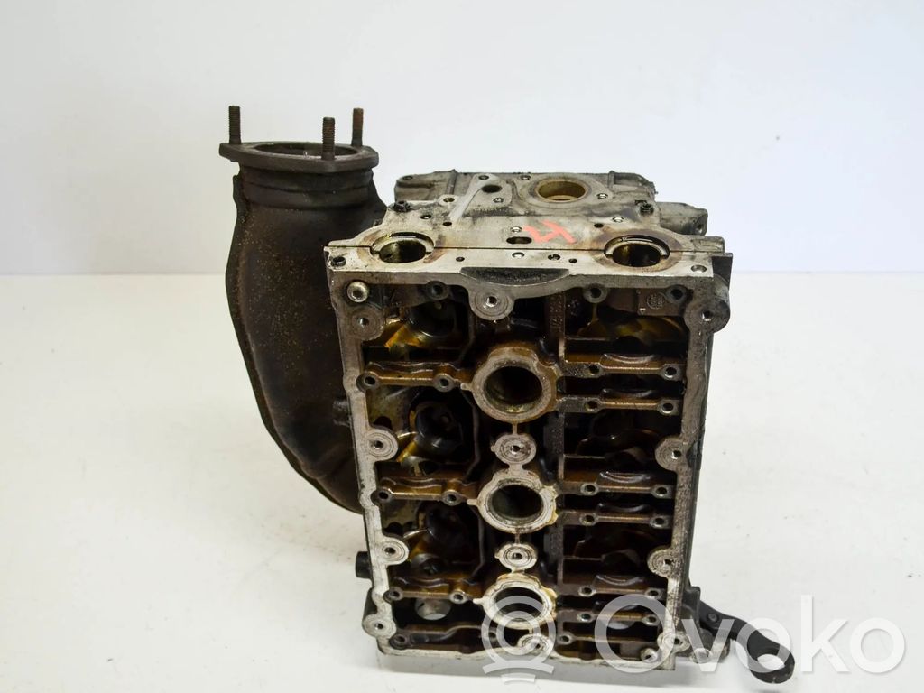 Głowica silnika   06C103373E
