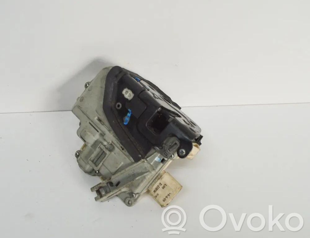 Etuoven lukko   4F2837016