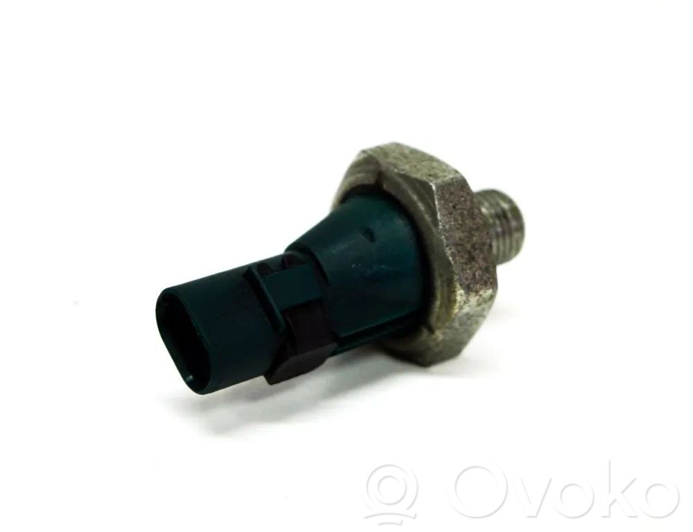 Audi A4 S4 B8 8K Muu moottoritilan osa 