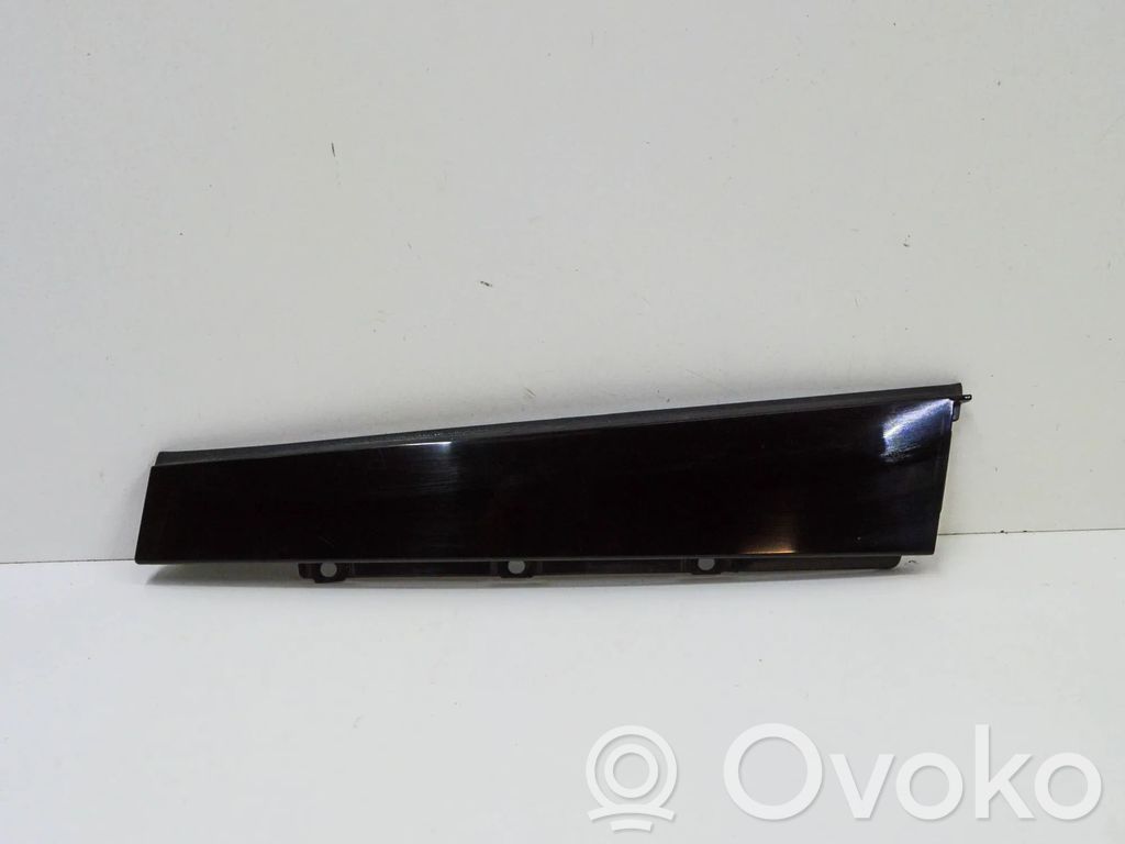 Audi A4 S4 B9 8W Rivestimento modanatura del vetro della portiera posteriore 