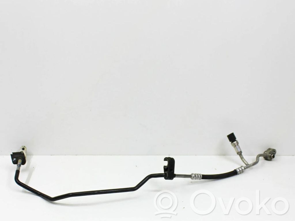 Tuyau de climatisation   7L6820741F