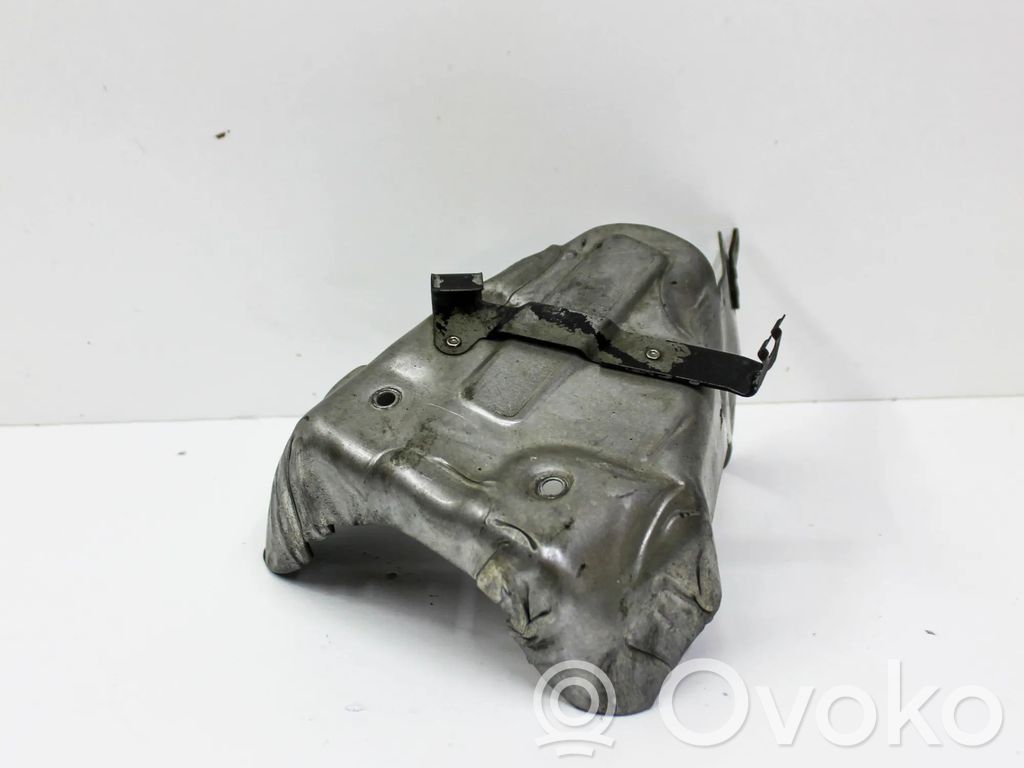 Heat shield in engine bay   059145323A