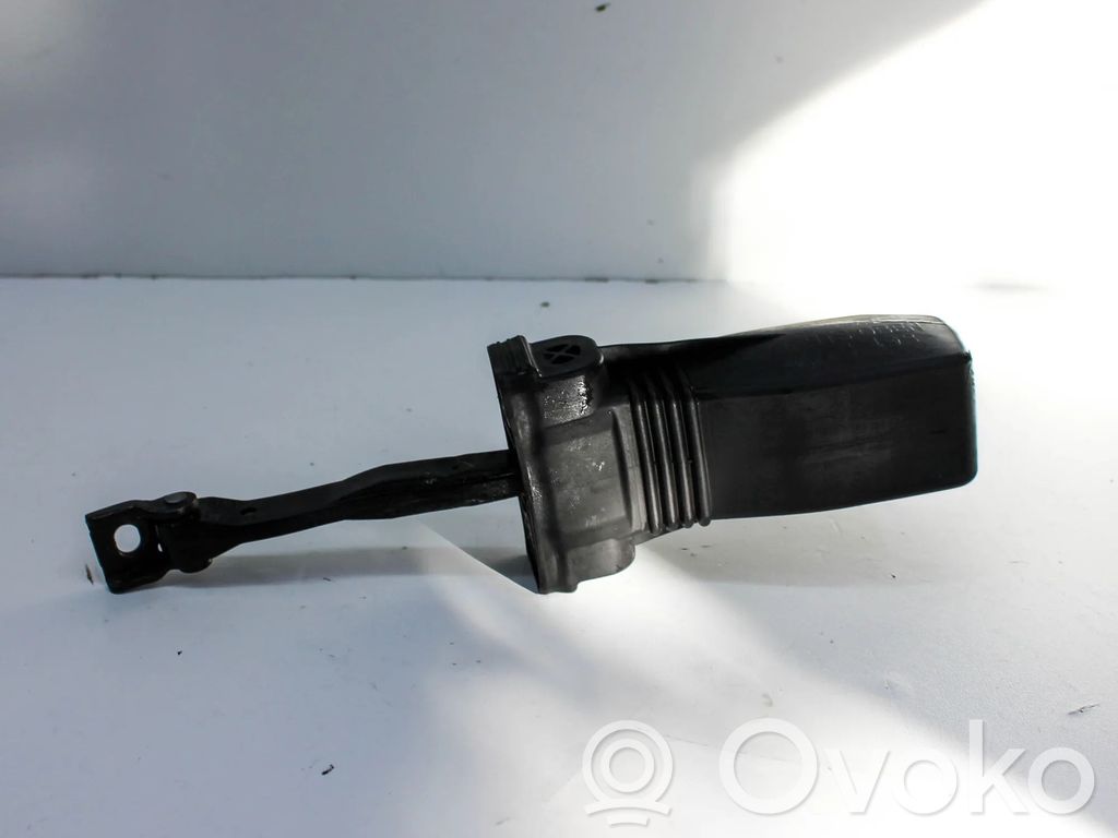 Audi A5 Etuoven pidätin 