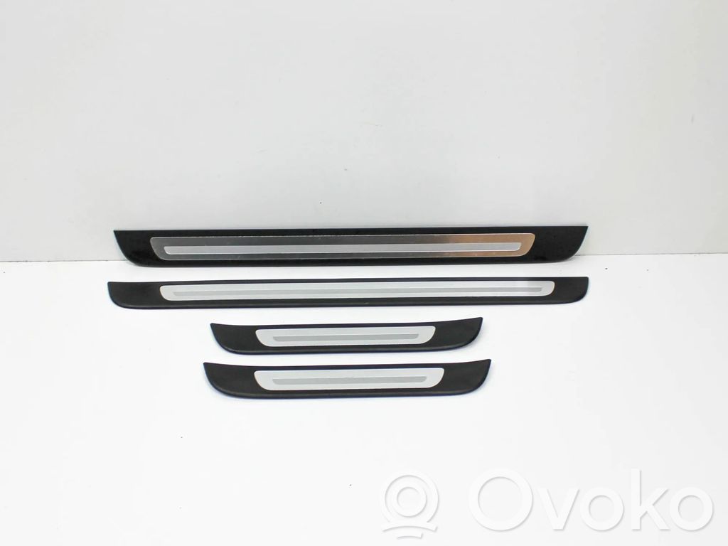 Audi A6 S6 C7 4G Zestaw listew progowych (wewnętrznych) 