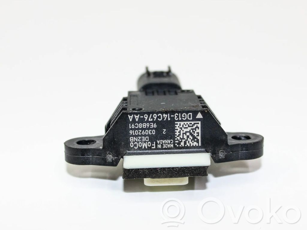 Sensor impacto/accidente para activar Airbag   DG1314C676AA