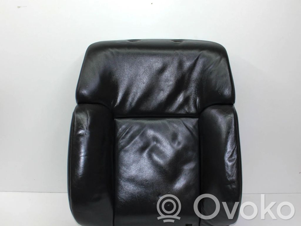 Etumatkustajan istuin   3D0881776