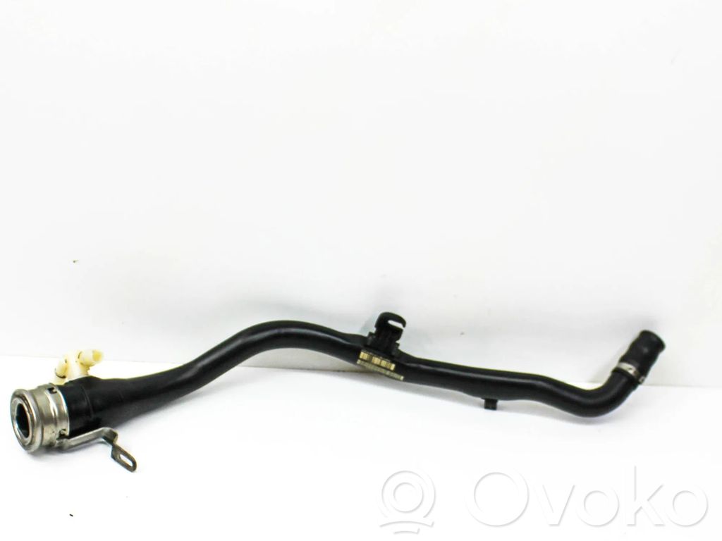 BMW X1 F48 F49 Tubo e bocchettone per riempimento serbatoio del carburante 