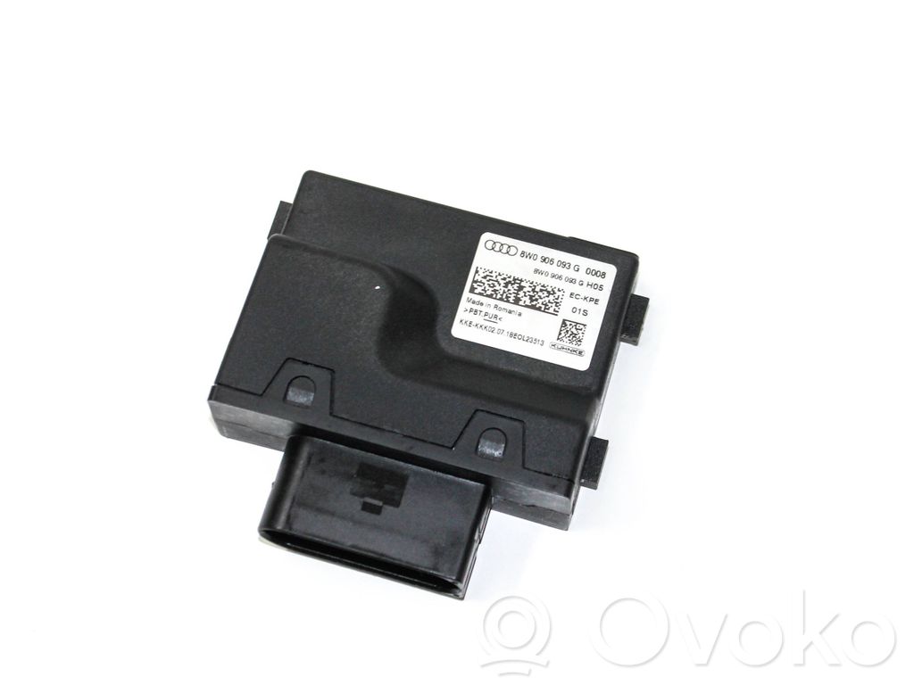 Audi A4 S4 B9 8W Unité de commande / module de pompe à carburant 