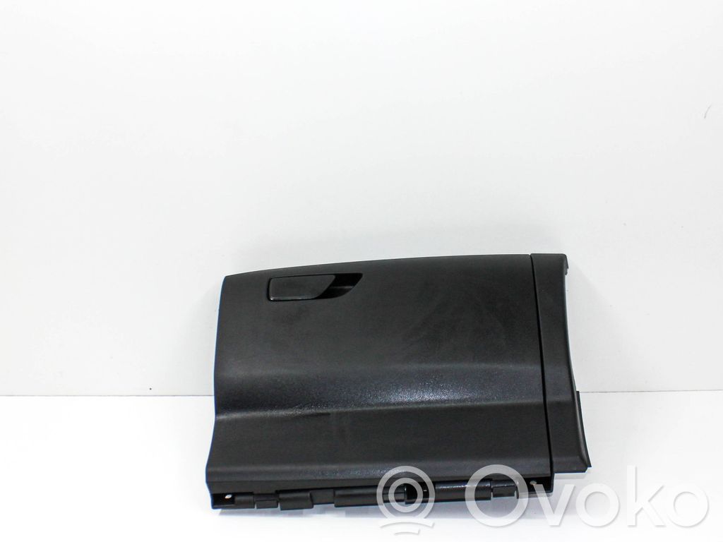 Guantera   LJ6BS06040AA