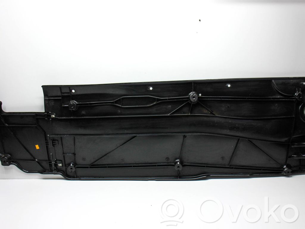 Skoda Kamiq Protección inferior lateral 