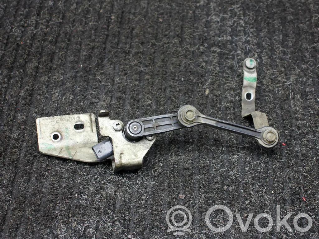 Mercedes-Benz A W177 Capteur de hauteur de suspension arrière