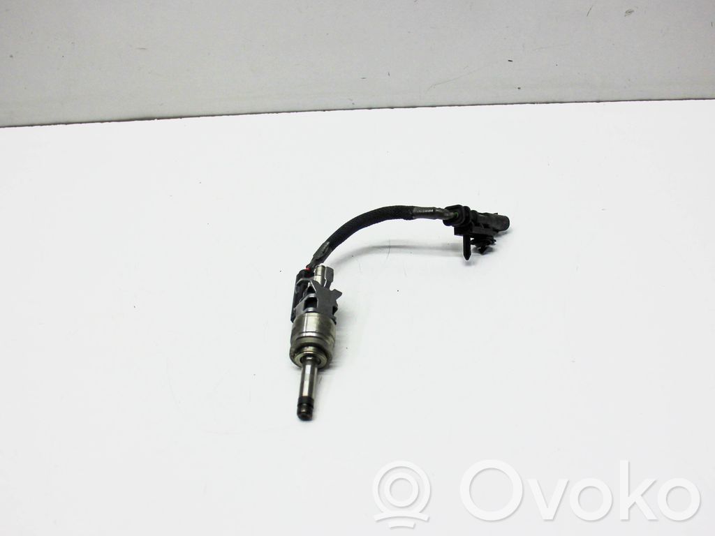 Volvo V60 Inyector de combustible 