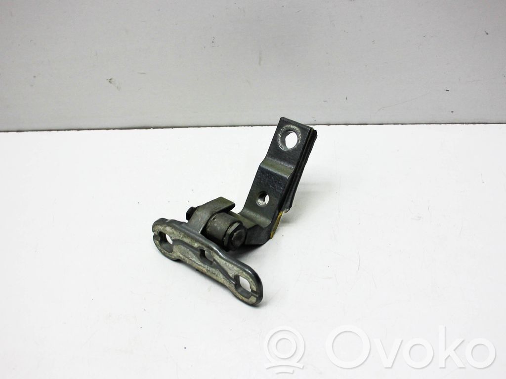 Volvo V60 Front door upper hinge 