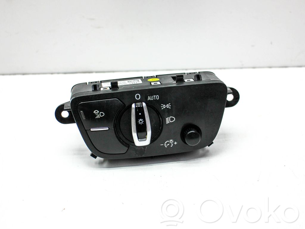 Interrupteur d’éclairage   4M0941531S