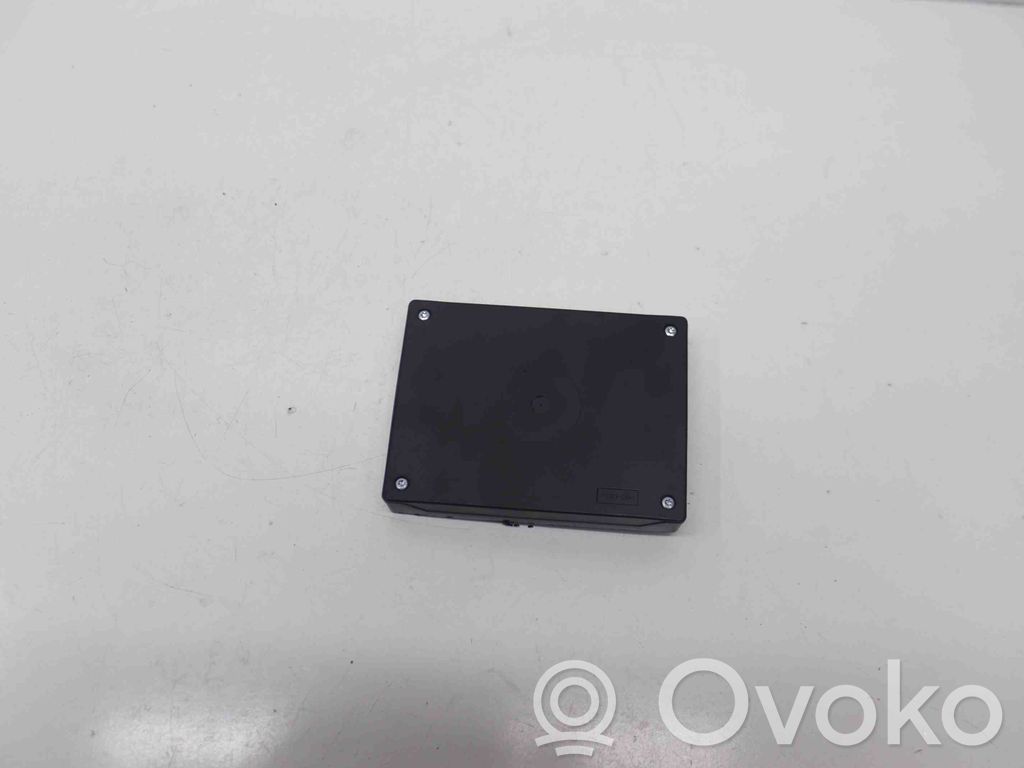 Audi Q7 4L Moduł / Sterownik systemu uruchamiania bezkluczykowego 
