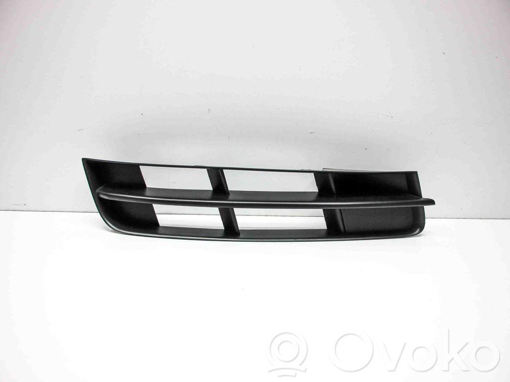 Audi Q7 4L Etusäleikkö 