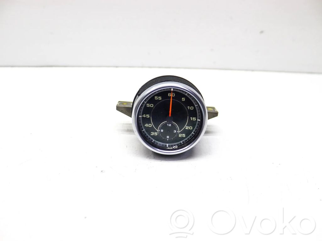Kello   7P5919203