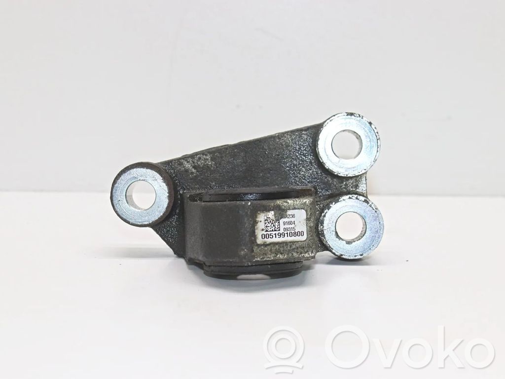 Jeep Renegade Engine mount bracket 
