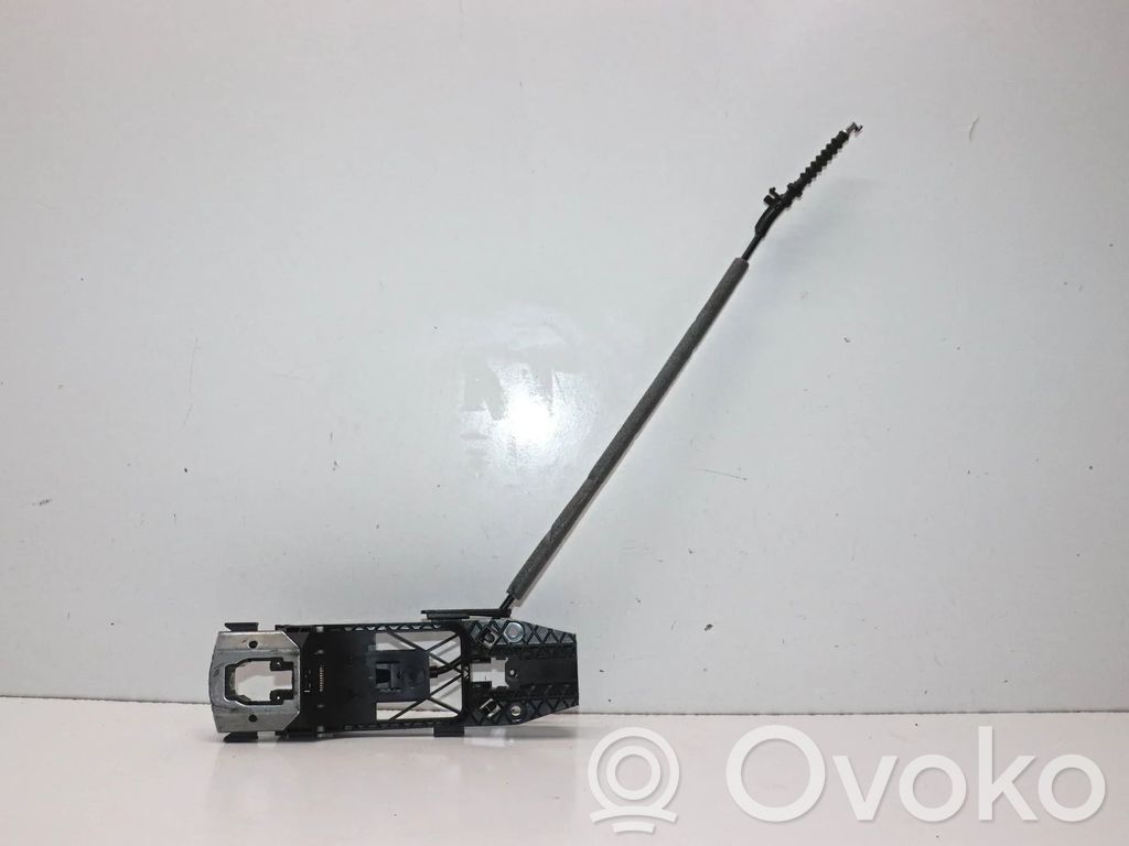 Manecilla externa puerta delantera   8V0837885